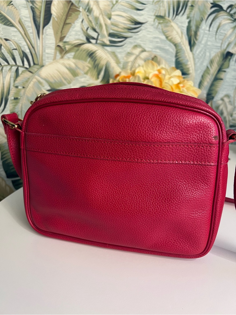 Longchamp Red Pebbled Leather Crossbody Bag - Picture 3 of 5